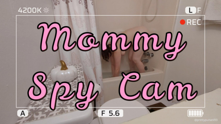 Poster for Mommy Spy Cam - Lizzymaestro - Manyvids Star - Hiddencam, Voyeur (Вуайер)