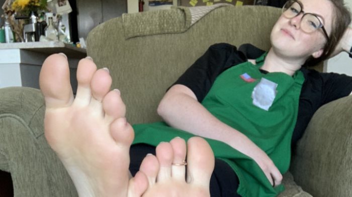 Poster for Freckled Feet - Clips4Sale Girl - Barista Worship Instructions And Joi - Footfetish, Footworship (Веснушчатые Ноги Футфетиш)