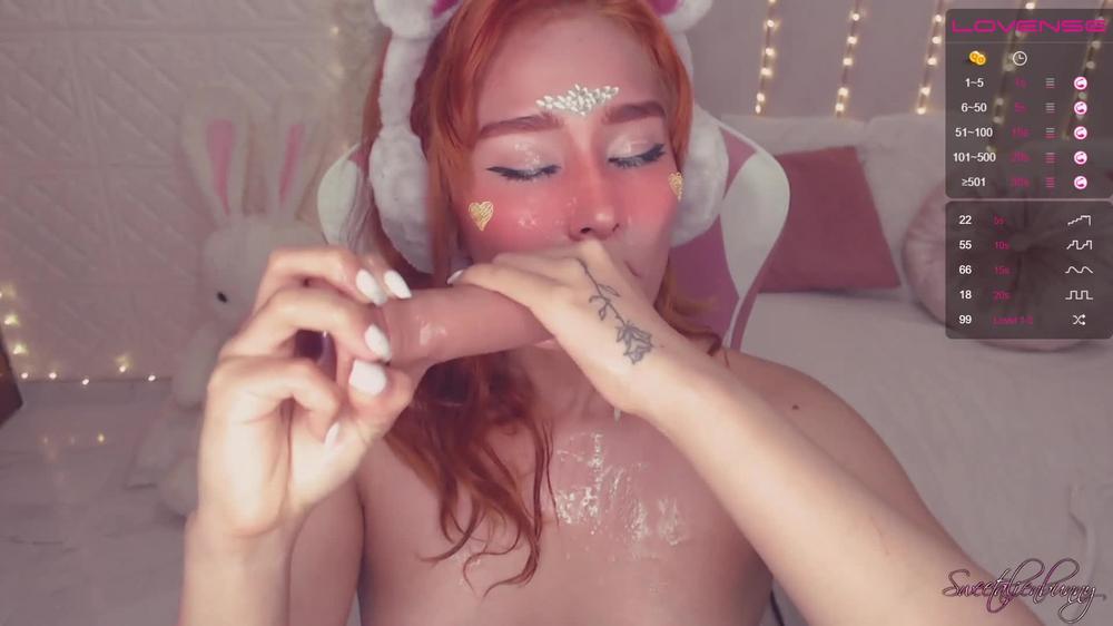 Poster for Sweetalienbunny - Manyvids Star - I Want All Your Cum On My Face - Costume, Spit Fetish (Фетиш Слюны)