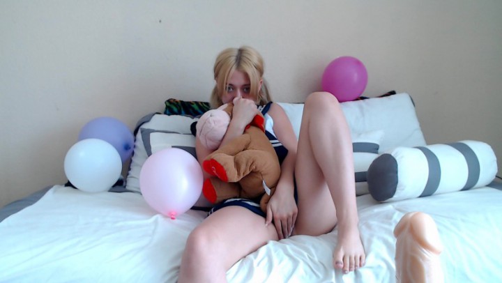 Poster for Katie Sinz - Manyvids Star - Daddys Cum Slut - Nov 17, 2017 - Balloons, Pov, Throat Fucking (Кэти Синц Воздушные Шары)