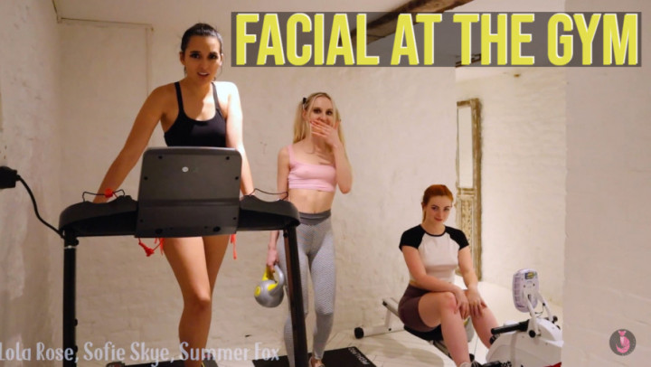Poster for Summer Fox - Facial At The Gym - Manyvids Girl - Dildo Sucking, Handjobs, Girl Girl Girl (Летняя Лиса Рукоблудие)