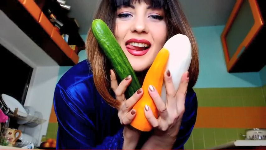 Poster for Tasty Sex Salad For My Slave - Manyvids Model - Juliacrown - Food, Foodmasturbation (Едамастурбация)