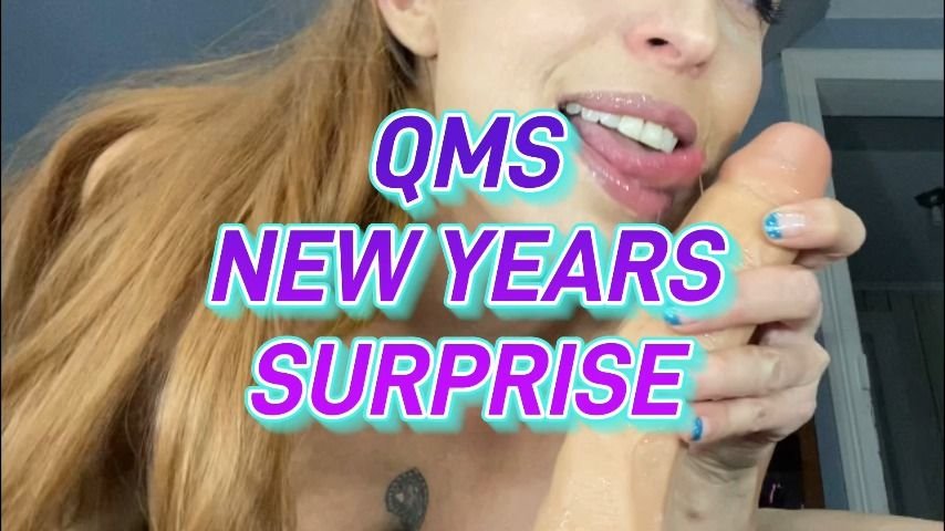 Poster for Queenmothersoles New Years Surprise - Queenmothersoles - Manyvids Model - Blowjob, Dildo Fucking (Минет)