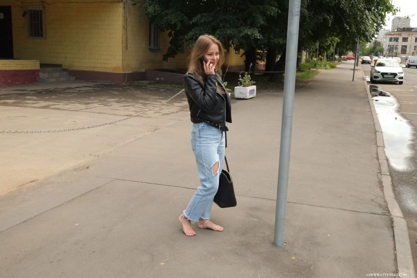 Poster for Clips4Sale Shop - A Barefoot Blonde. Part 2. - City Feet - Barefoot In City, Closeups (Городские Ноги Крупные Планы)