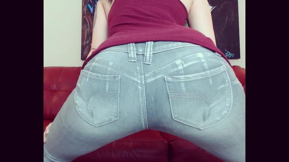 Poster for Manyvids Model - Cherry Buscemi - Cherry Buscemi Hot Chili Jeans Farting - Amateur, Farting (Черри Бушеми Пукающий)