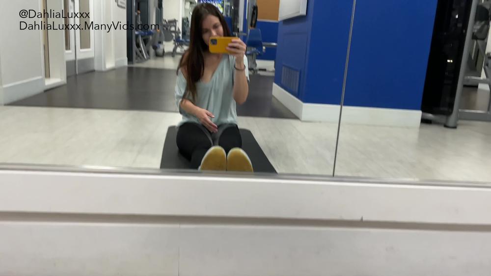 Poster for Dahliaisdopey - Manyvids Star - Being Naughty In The Gym - Public Nudity, Caught, Workout (Тренировка)