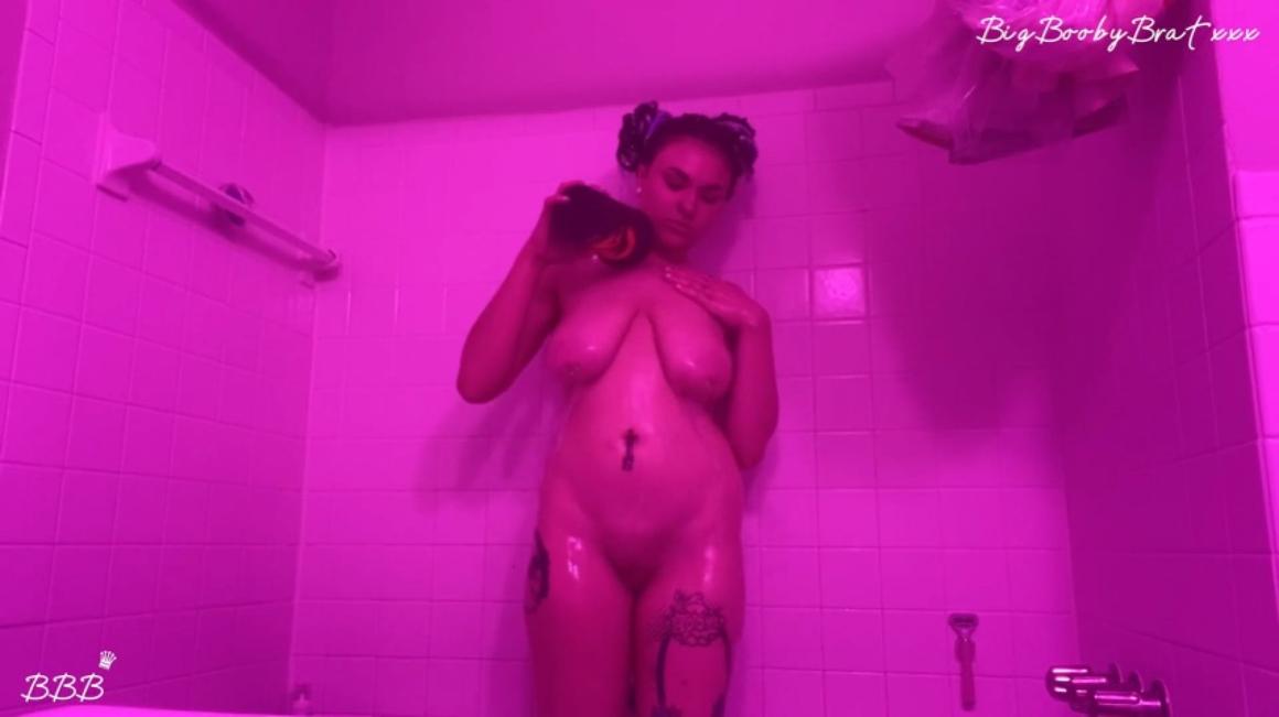 Poster for Manyvids Star - Washing My Fake Tan Off - Cyber Skye - Tanning Lotion, Piercings, Shower (Кибер Скай Лосьон Для Загара)