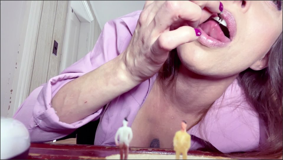 Poster for Manyvids Model - Queenmothersoles - Queenmothersoles Giantess Mom Eats Son Friends Masturbate - Amateur (Любительский)