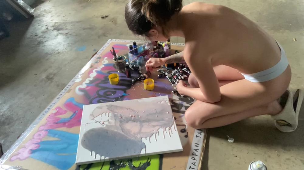 Poster for Manyvids Star - Charlottemae - Charlottemae - Creating First Paint Pour - Manyvids - Charlottemae, Siterip