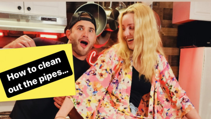 Poster for Manyvids Girl - Nathanbronson - How To 'Clean Out The Pipes' W Charlie Forde - June 12, 2023 - Australia, Cooking (Натанбронсон Австралия)