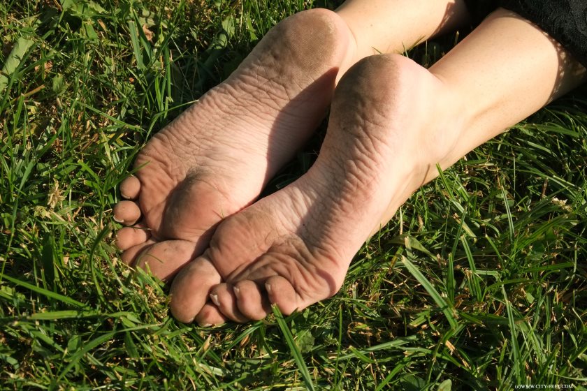 Poster for Dora - Clips4Sale Girl - City Feet - Barefoot In City, Barefoot Shopping, Closeups (Городские Ноги Босоногий Шопинг)