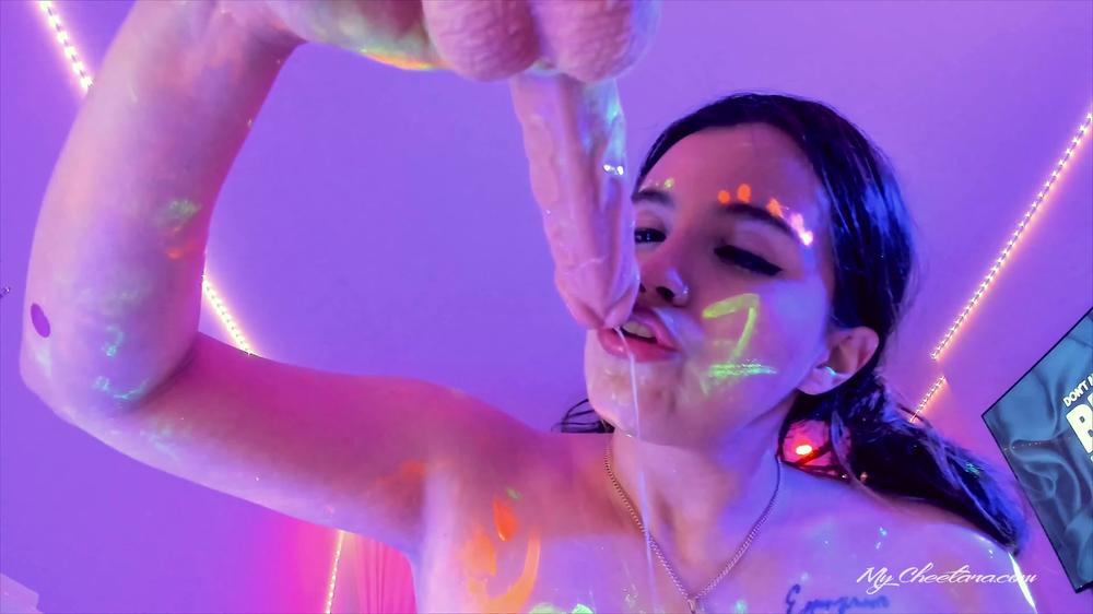 Poster for Manyvids Model - My Cheetara - Black Light Show Deep Throat And Squirt - Teens (18+), Masturbation, Squirt (Моя Читара Подростки (18+))