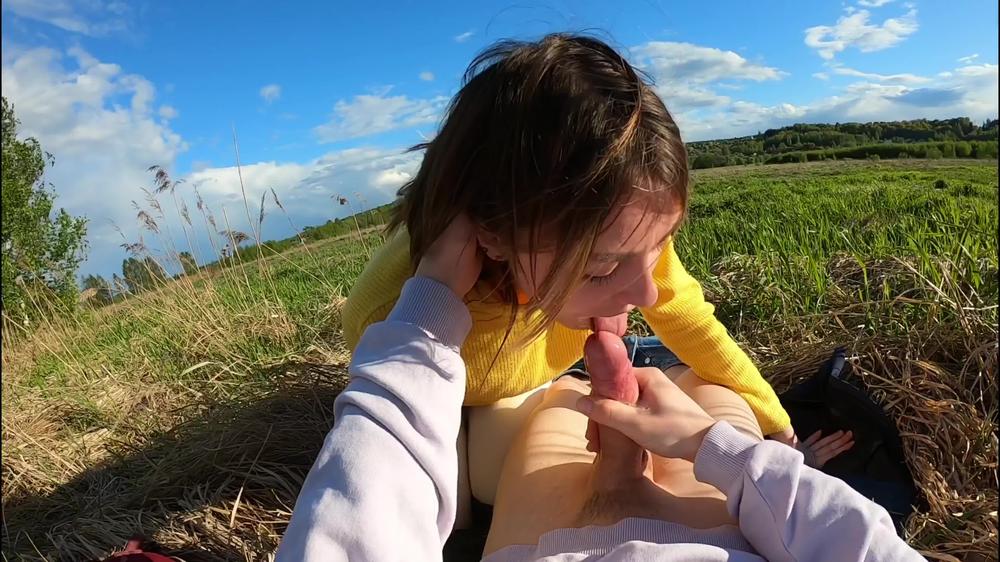 Poster for Manyvids Star - Spookyboogie - Spookyboogie - Oral Creampie For Young Girl Outdoors 4K - Ma - Spookyboogie, Siterip