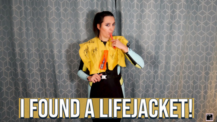 Poster for I Found A Lifejacket - Manyvids Girl - Summer Fox - Hot Tub, Asian, Solo Female (Летняя Лиса Азиатский)