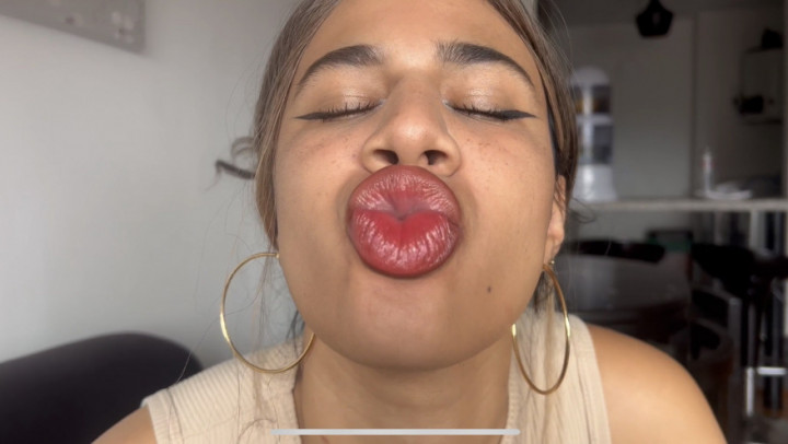 Poster for Standard Versio Cum On My Big Juicy Lips - March 16, 2023 - Colombianbigass - Manyvids Model - Kissing, Lip Fetish, Imposed Kissing (Поцелуй)