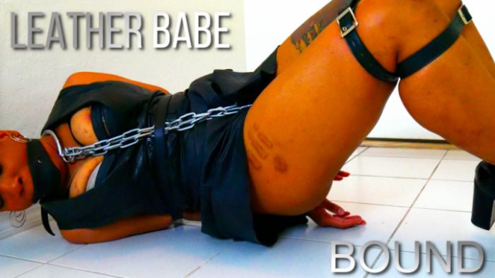 Poster for Cupcake Sinclair - Clips4Sale Girl - Leather Babe Bound - Bondage, Handcuffandshacklefetish (Кекс Синклер Бондаж)