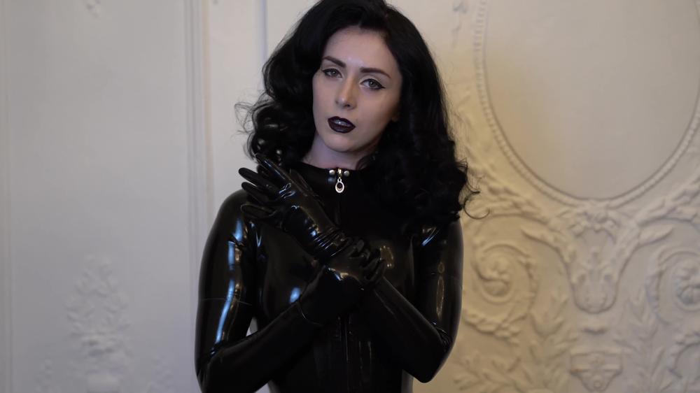 Poster for Goddess In Black Latex Catsuit Asmr - Manyvids Star - Misselliemouse - High Heels, Oil, Liquid Latex (Масло)