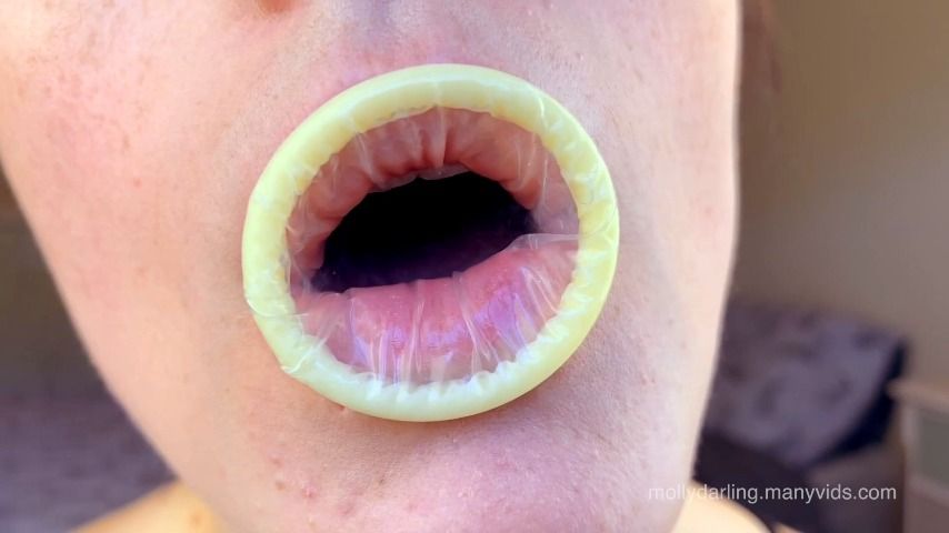 Poster for Condom Mouth Play - Manyvids Star - Molly Darling - Lips, Close-Ups, Mouth Fetish (Молли Дарлинг Губы)