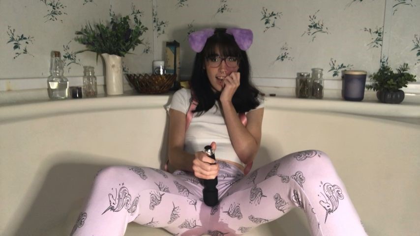 Poster for Manyvids Model - Thistle Fernsby Purple Puppy Pees In Leggings - Thistle Fernsby - Pet Play, Pee, Puppy Play (Чертополох Фернсби Игра С Животными)