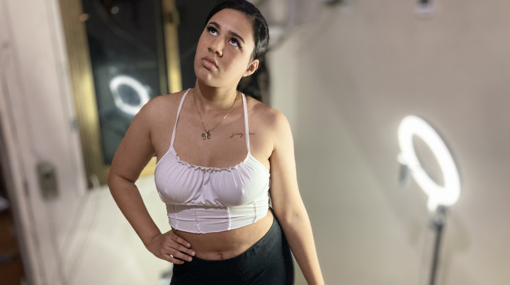 Poster for Manyvids Star - Please Do Not Tell Mom - May 24, 2021 - Colombianbigass - Cum On Tits, Blackmail Fantasy, Humiliation (Кончить На Сиськи)