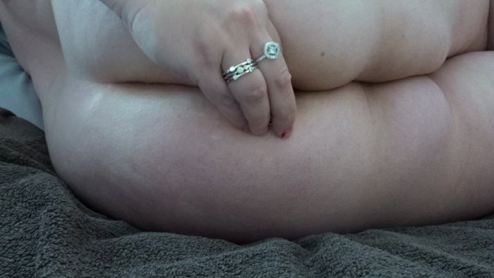 Poster for Bustybbwsteph Bbw Anal Training - Manyvids Star - Bustybbwsteph - Butt Plug, Anal (Затычка)