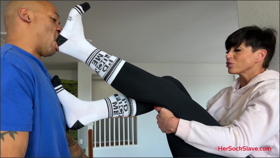 Poster for Manyvids Star - Mix - Goddess Rapture Raptures Boot Amp Socks - Amateur (Любительский)