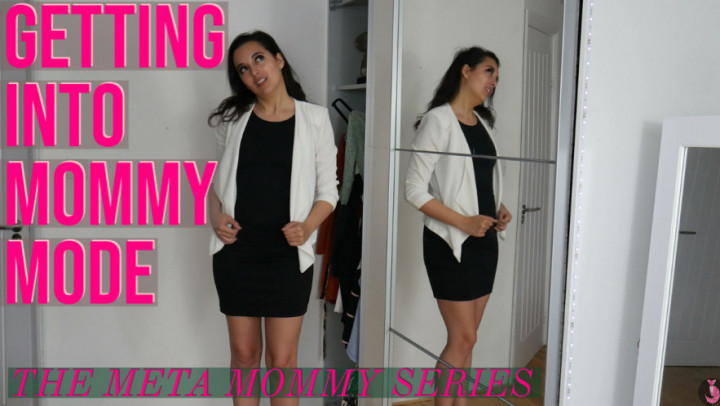 Poster for Getting Into Mommy Mode - Summer Fox - Manyvids Star - Talking, Solo Female (Летняя Лиса Только Женщины)