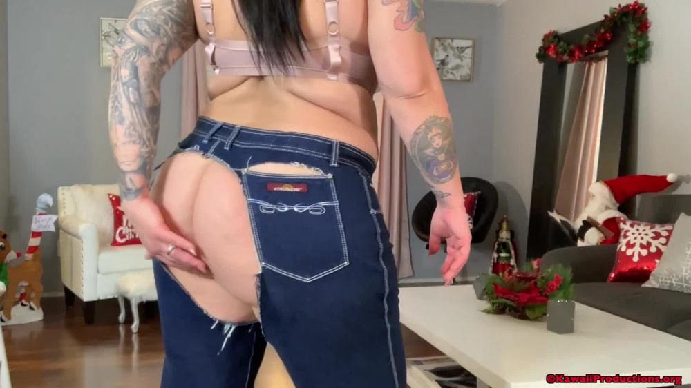 Poster for Manyvids Star - Goddess Kawaii Holiday Assless Jeans - Goddess Kawaii - Christmas, Big Butts (Богиня Каваи Рождество)