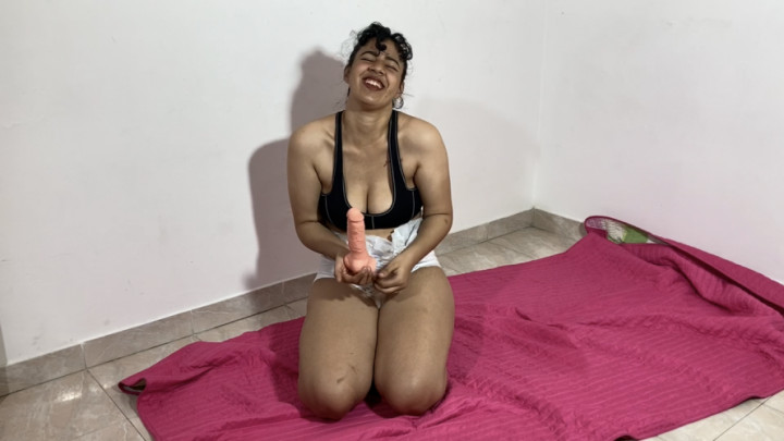 Poster for I Pee My Diaper I Still Enjoy My Fav Toy - April 25, 2022 - Manyvids Model - Colombianbigass - Huge Dildo, Diaper (Подгузник)