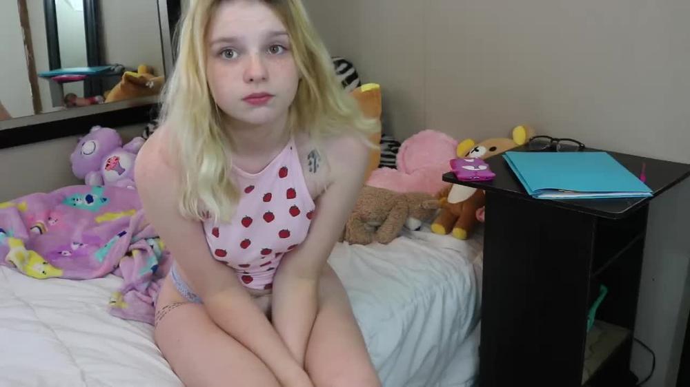 Poster for Manyvids Star - Ditsydaisy - Ditsydaisy Little Sister Catches You Spying - Ditsydaisy, Siterip