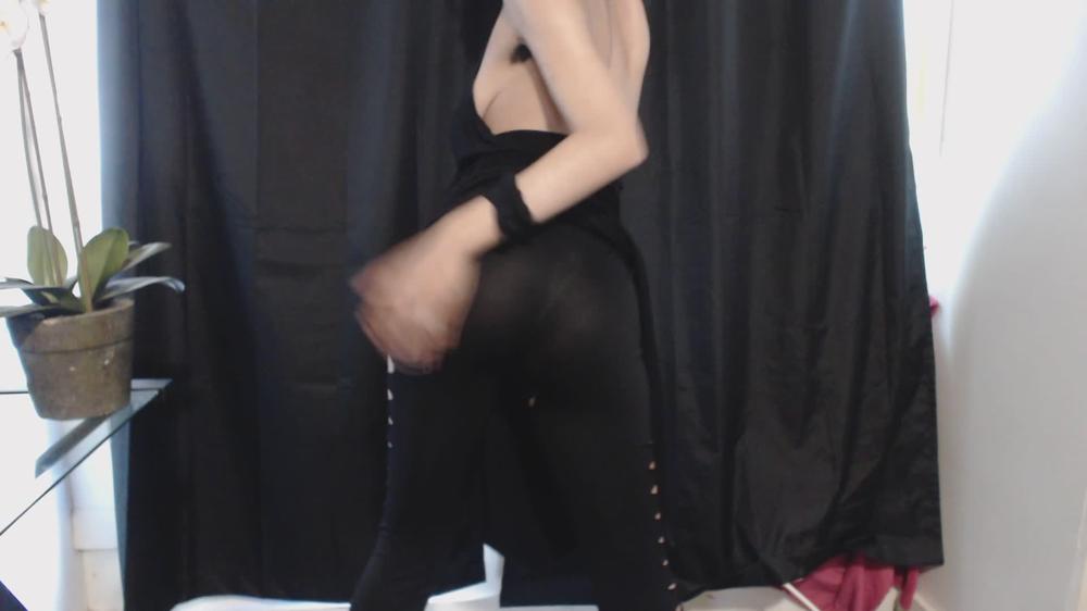 Poster for Manyvids Girl - Missmarianne - Missmarianne Self Spanking In Tight Black Leggings - Yoga Pants, Spandex (Спандекс)