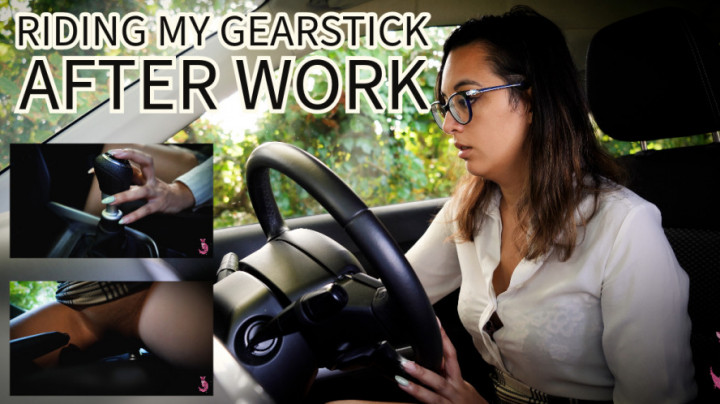 Poster for Summer Fox - Riding My Gearstick After Work - Manyvids Girl - Car, Solo Female (Летняя Лиса Автомобиль)