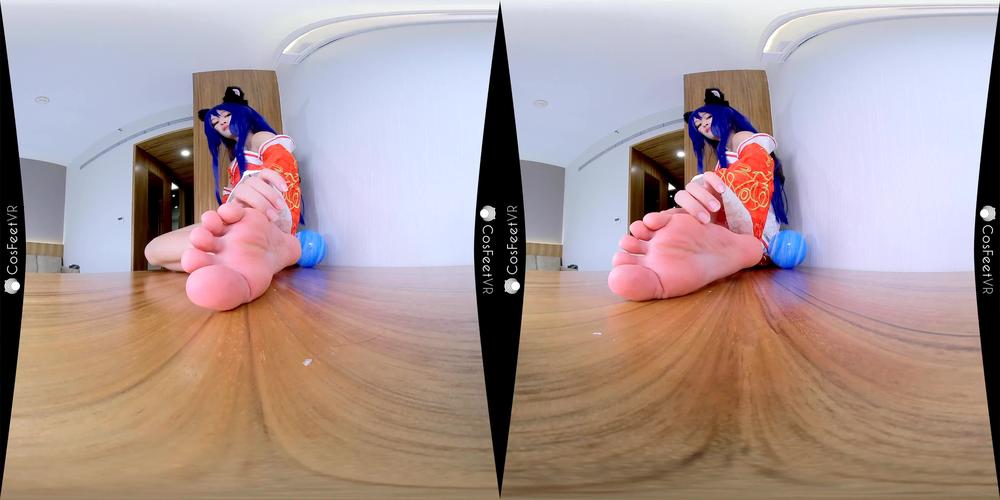 Poster for Manyvids Model - Ainovdo Orange Cosplay Feet Vr L Giantess - Ainovdo - Amateur, Giantess (Айновдо Великанша)