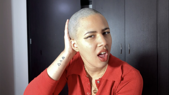 Poster for Enjoy My Bald Head - June 04, 2022 - Manyvids Girl - Colombianbigass - Head Shaving, Shaved Heads, Pussy Shaving (Бритые Головы)