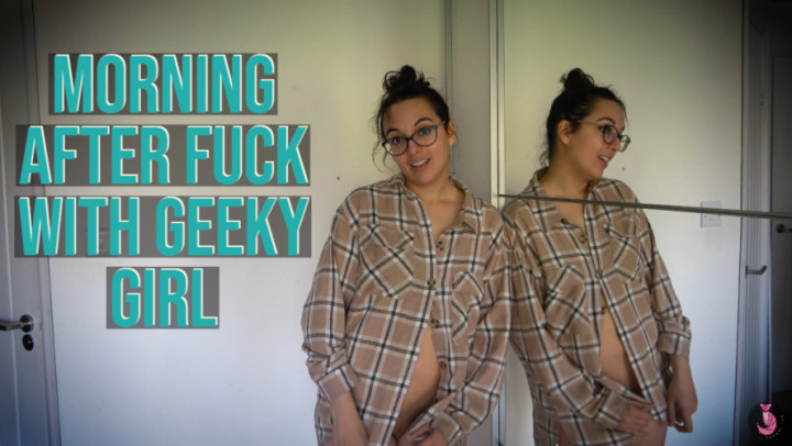 Poster for Summer Fox - Manyvids Model - Morning After Fuck With Geeky Girl - Geek, Dildo Fucking, Pov (Летняя Лиса Гик)